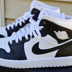 Jordan 1 Mid Custom size 9
